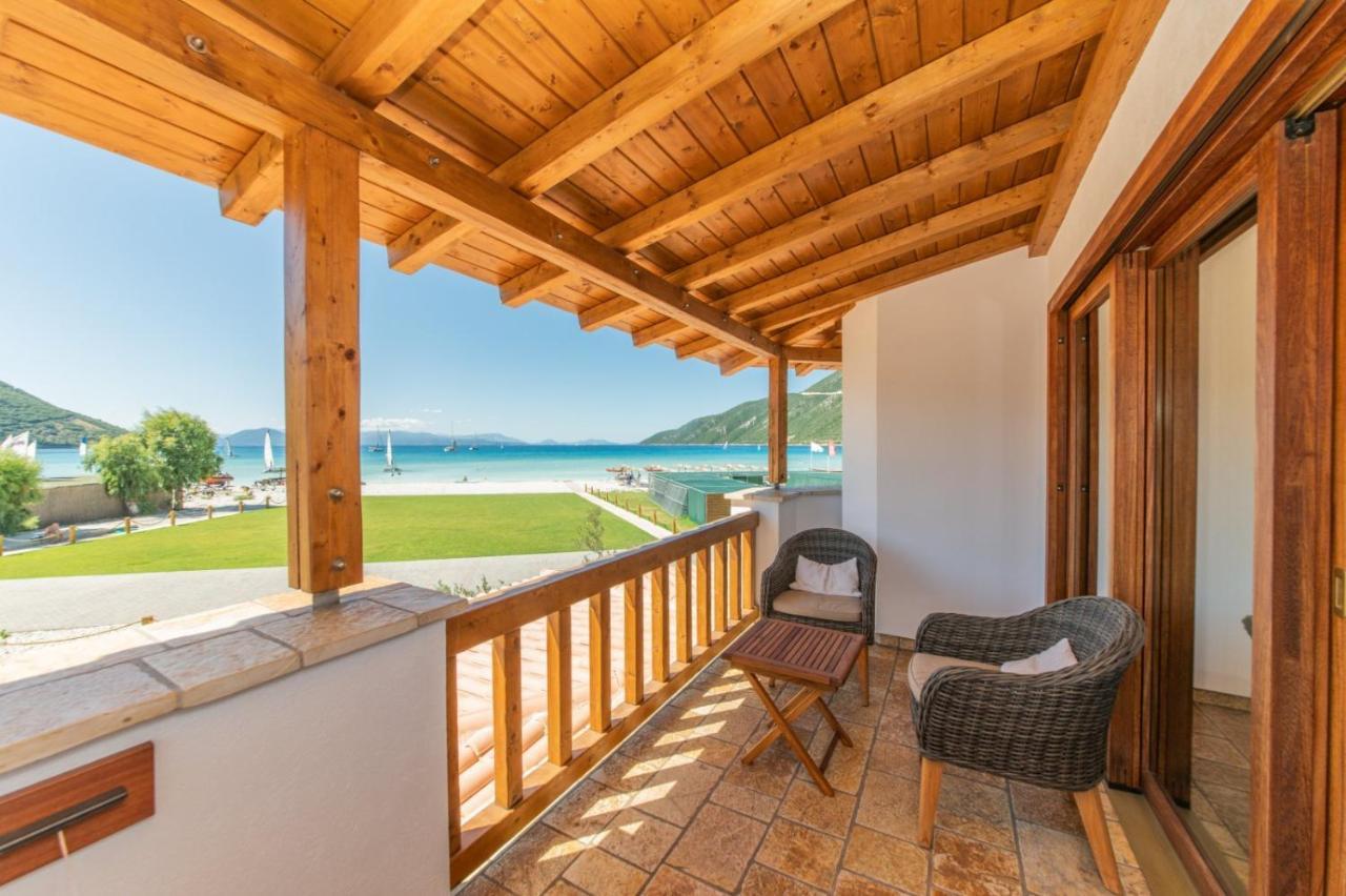 Seaside Resort Vasiliki Екстериор снимка