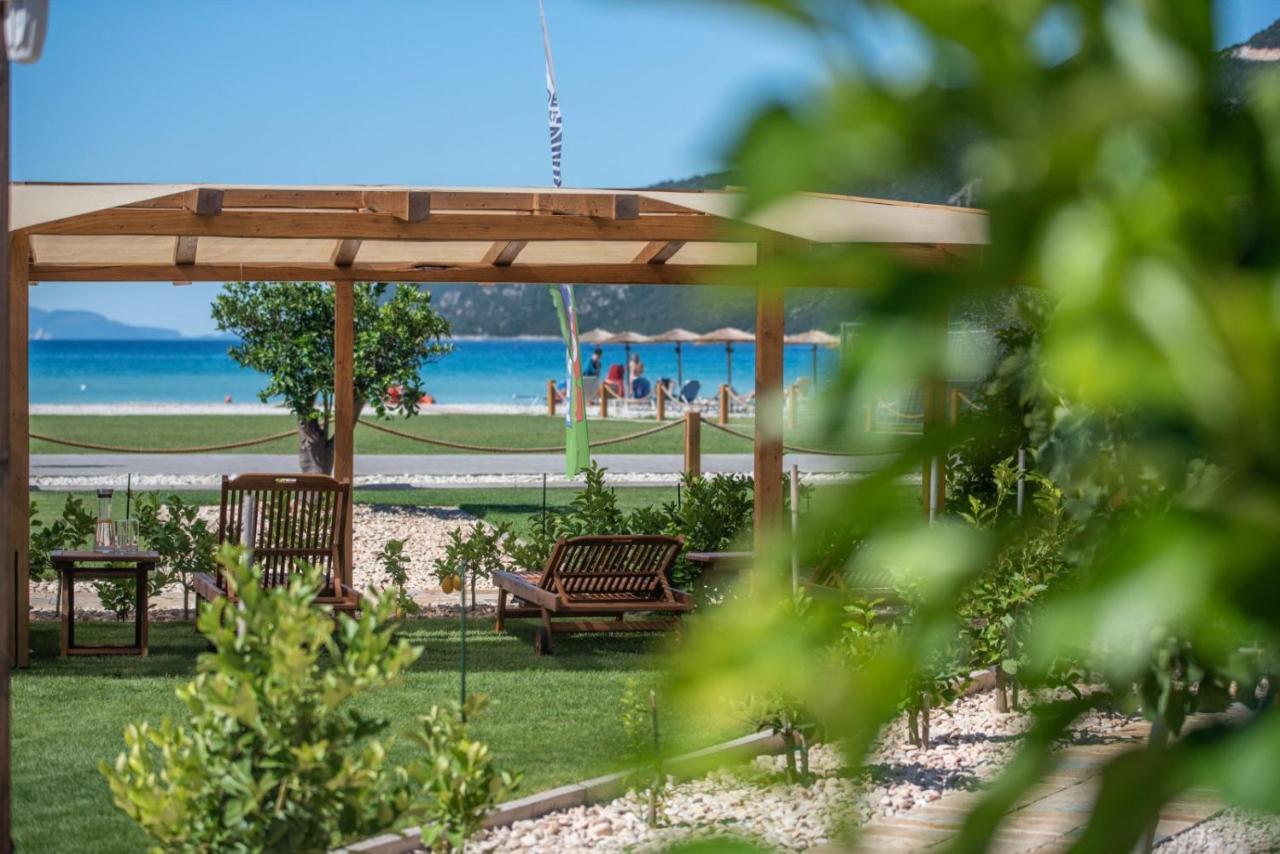 Seaside Resort Vasiliki Екстериор снимка
