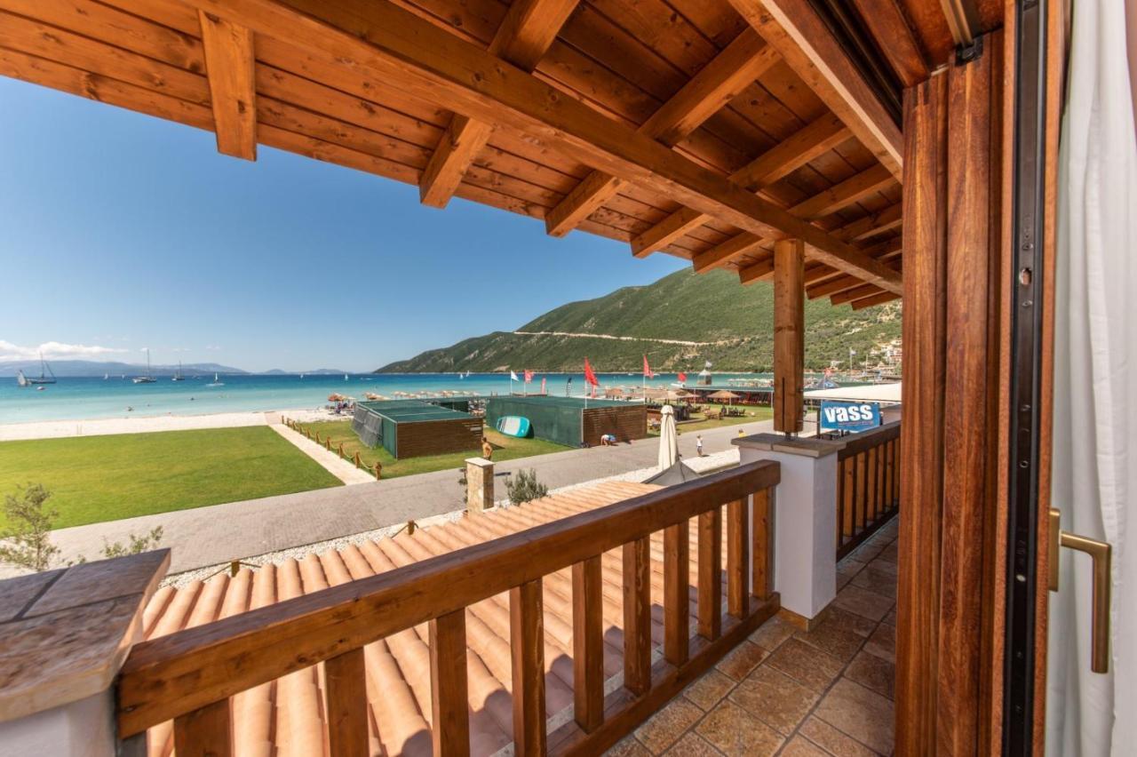 Seaside Resort Vasiliki Екстериор снимка