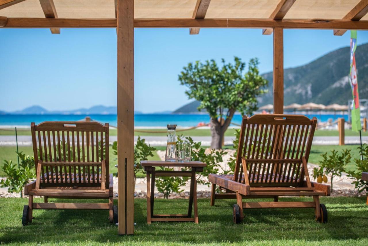 Seaside Resort Vasiliki Екстериор снимка